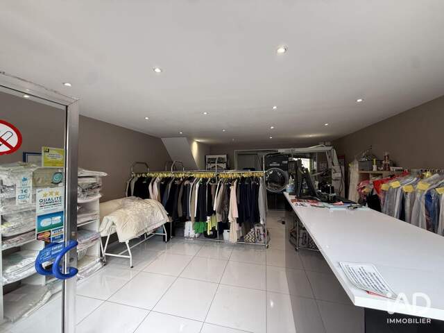 Vente Boutique/Local commercial 81 m&sup2; — photo du bien