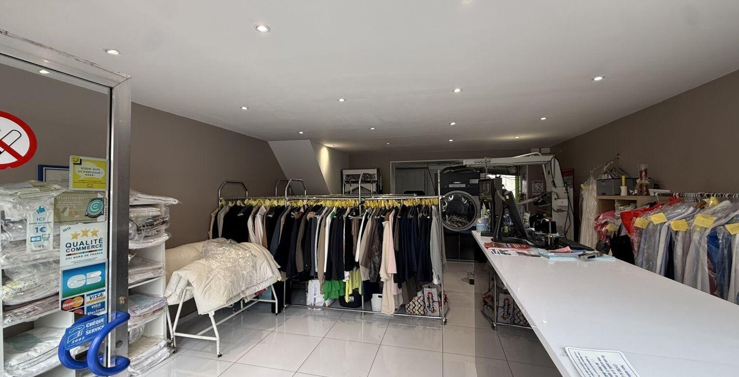 Vente Boutique/Local commercial 81 m&sup2; — photo 1