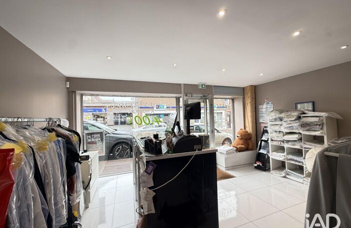Vente Boutique/Local commercial 81 m&sup2; — photo 4