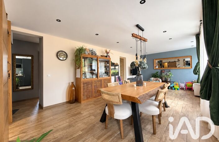Vente Appartement 5 pièces — photo 2