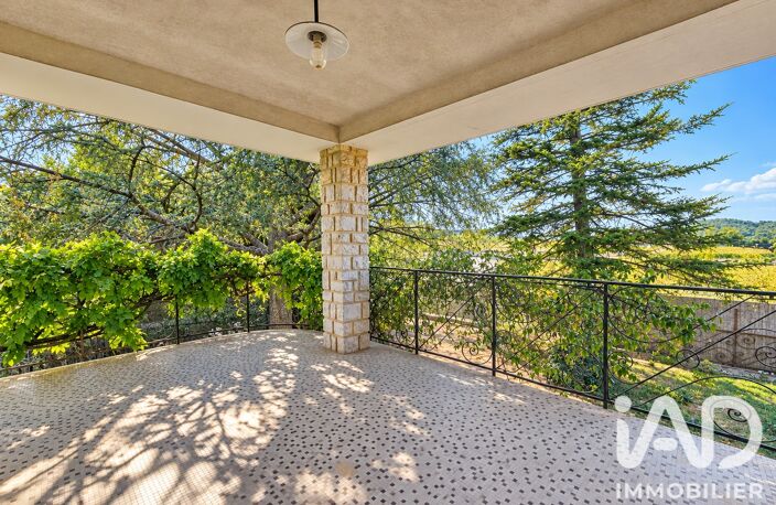 Vente Maison/villa 9 pièces — photo 3