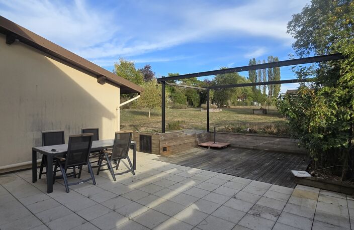Vente Maison de village 5 pièces — photo 2