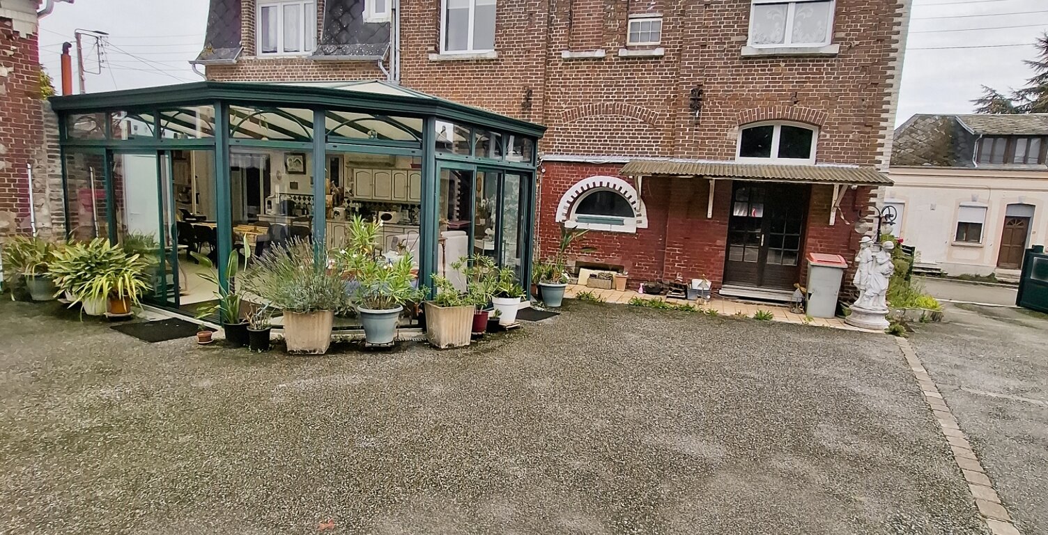 Vente Maison/villa 7 pièces — photo 1