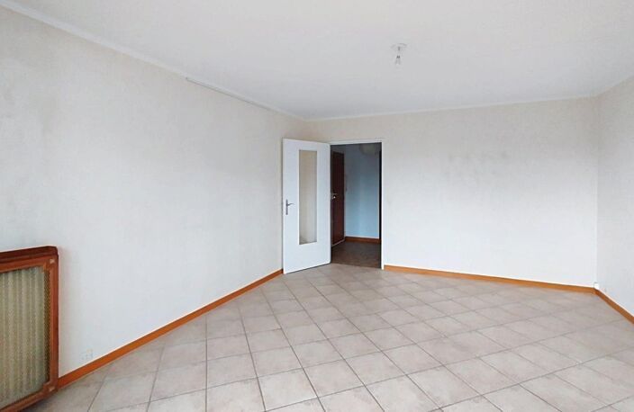 Appartement 5 pièces  de 101.8 m² — photo 2