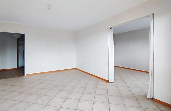 Appartement 5 pièces  de 101.8 m² — photo 3