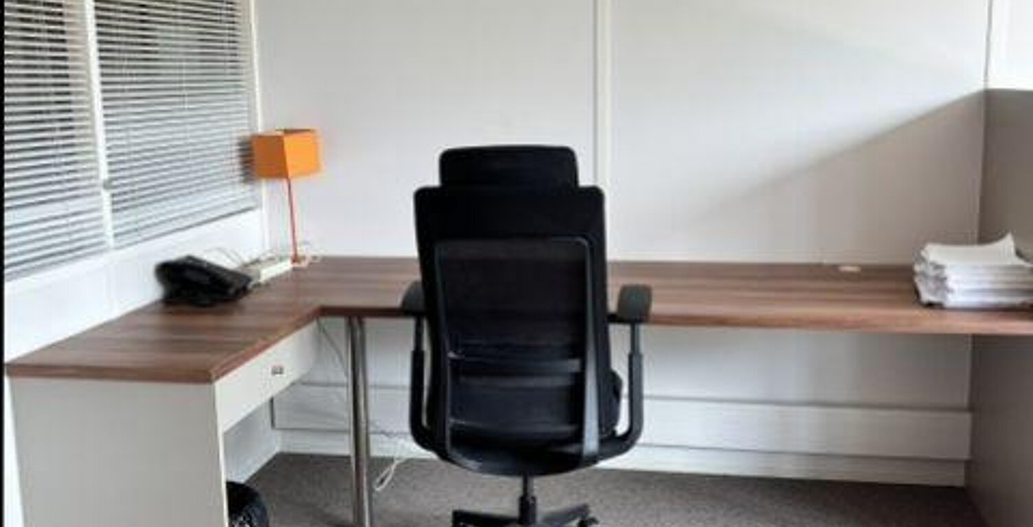 Location Bureaux 135 m&sup2; — photo 1
