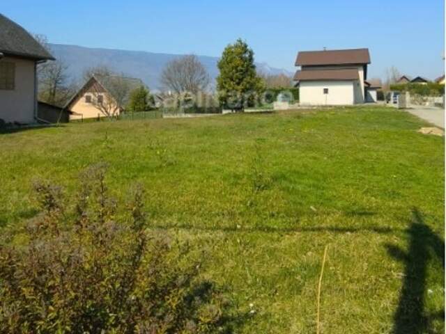 Vente Terrain à bâtir 685 m&sup2; — photo du bien