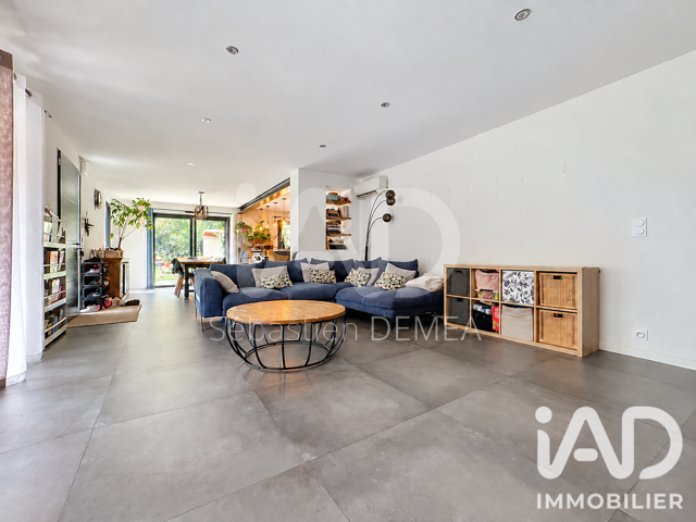Vente Maison traditionnelle 7 pièces — photo du bien