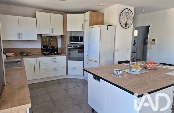 Vente Maison/villa 4 pièces — photo 4