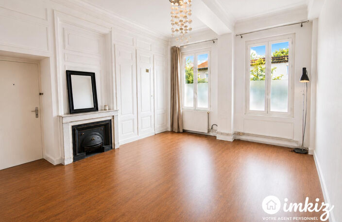 T2 de 50m² avec cachet à rénover - Fort potentiel — photo 3