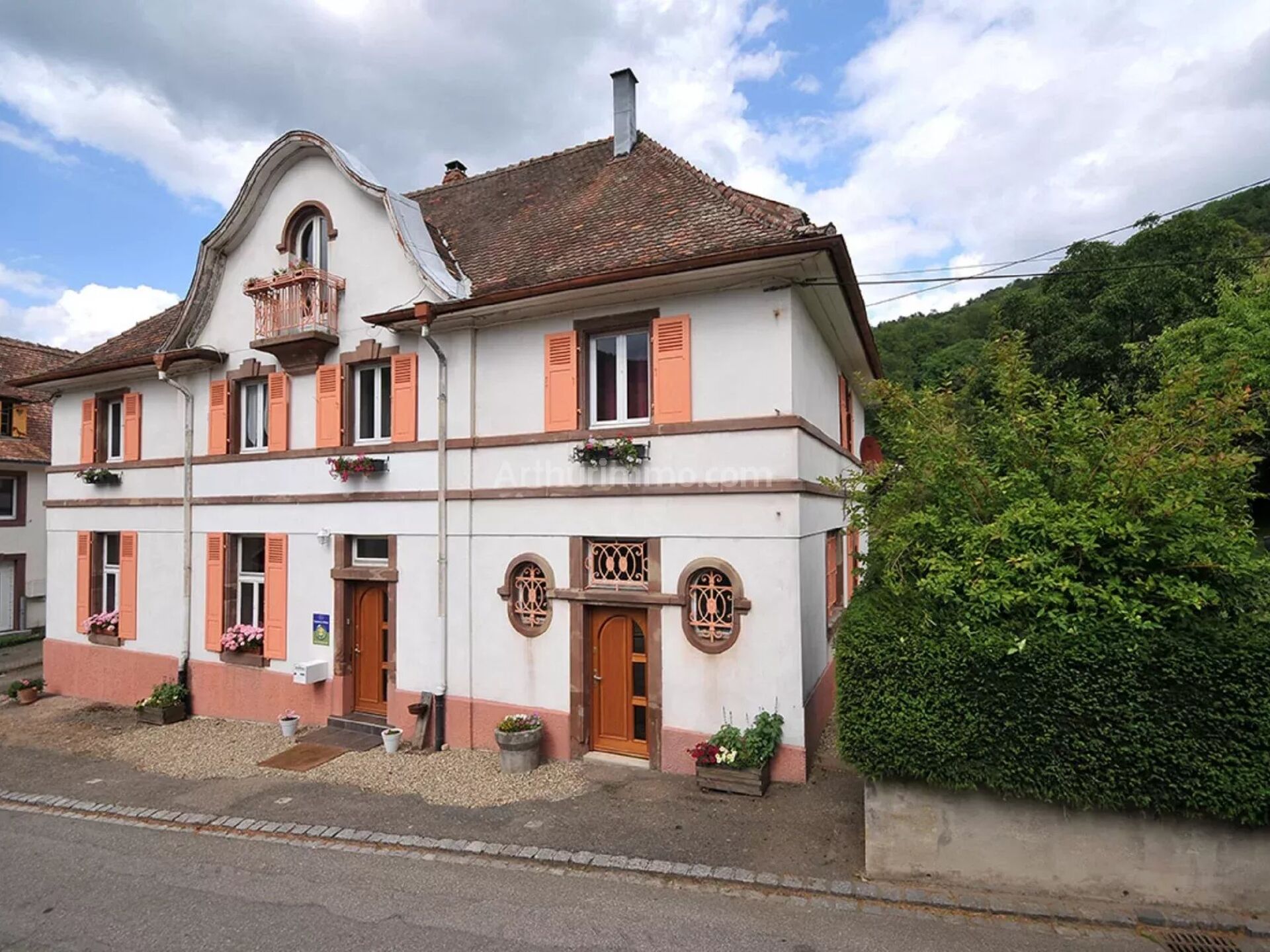 Maison 12 pièces 397 m² · à Sondernach · 397 m² · 499 000 €