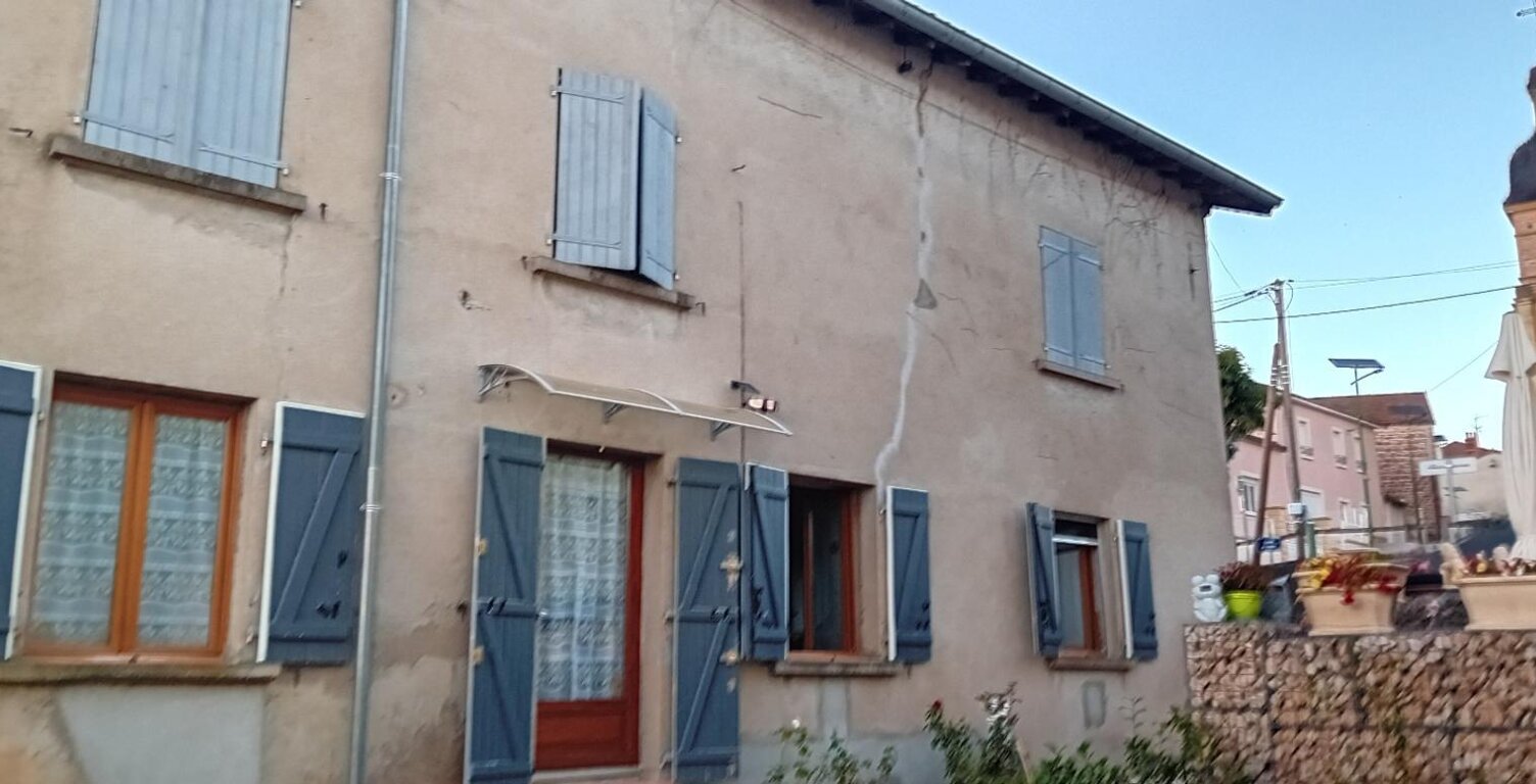 Vente maison 5 pièces 118 m² Cours (69470) — photo 1