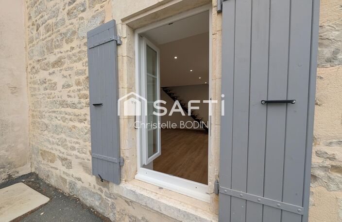 Maison de caractère rénovée au cœur de Sainte-Soulle — photo 2