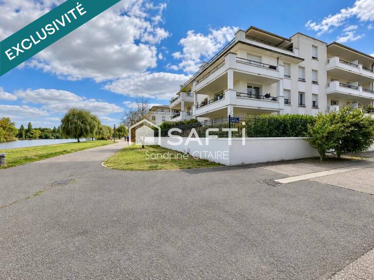 Mantes-la-Jolie  2 pièces avec balcon et parking — photo 1
