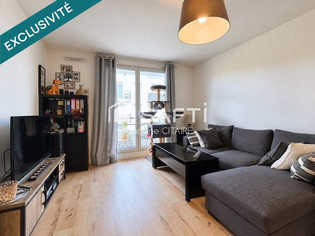 Mantes-la-Jolie  2 pièces avec balcon et parking — photo du bien