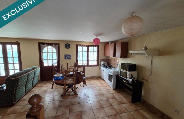 Maison de campagne, cadre verdoyant — photo 2
