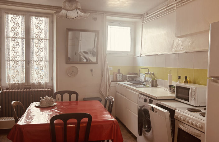 A VENDRE - Maison 5 pièces avec dépendances à Argenton-sur-C — photo 3