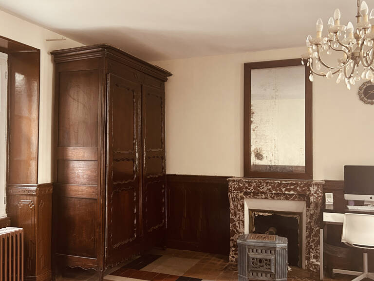 A VENDRE - Maison 5 pièces avec dépendances à Argenton-sur-C — photo 1