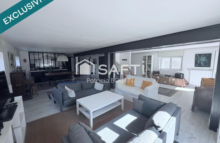 PAVILLON 3 CHAMBRES + APPARTEMENT ET DOUBLE GARAGE ET DEPENDANCES A LEZAY ! — photo 2