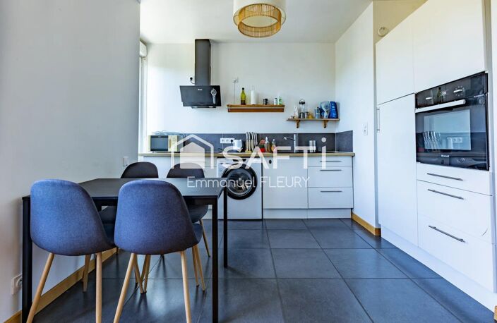 SAINT-MIHIEL  T2 MEUBLÉ 40 m²  VUE ERDRE  ENTIÈREMENT RÉNOVÉ — photo 3