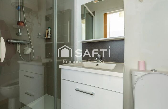 SAINT-MIHIEL  T2 MEUBLÉ 40 m²  VUE ERDRE  ENTIÈREMENT RÉNOVÉ — photo 5