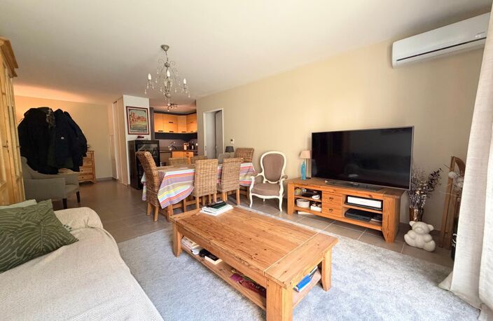 Appartement 72m2, 2 ch, terrasse 35m2,Garage! — photo 2