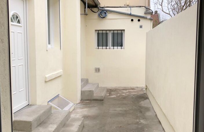 COLOMBES 92700 ENSEMBLE IMMOBILIER DE 193 M2. 5 APPARTEMENTS LOUES. INVESTISSEUR — photo 3