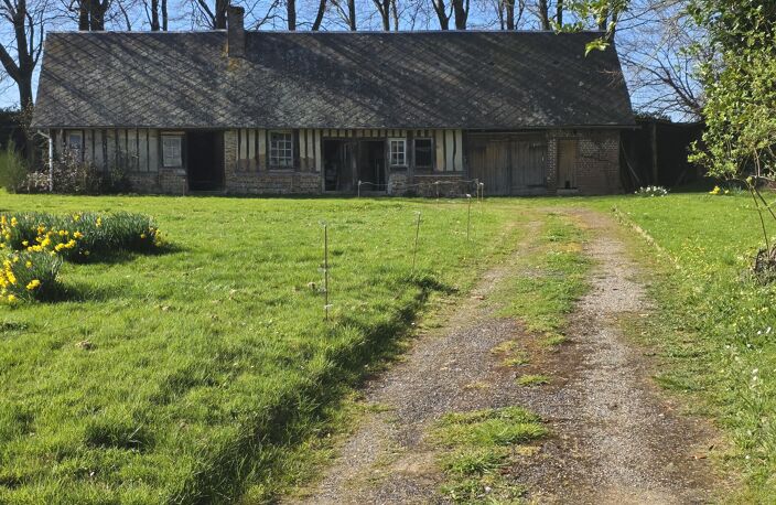 A la campagne longère de caractère avec bâtiment en colombages — photo 3