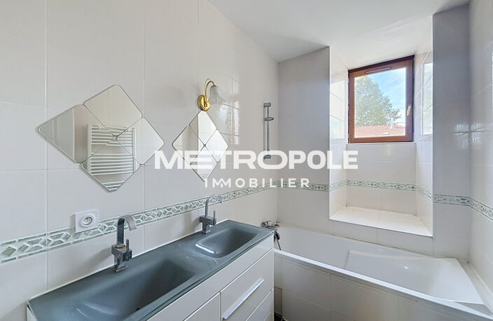 Maison de ville située à Villefranche-sur-Saône — photo 3