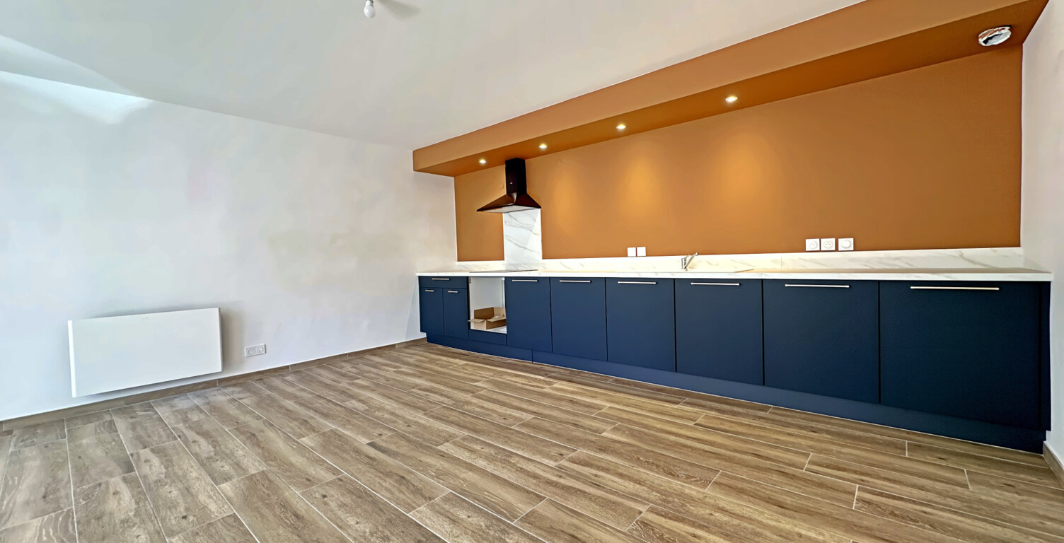 Appartement T3 rénové avec grand séjour de 45 m2 et extérieu — photo 1