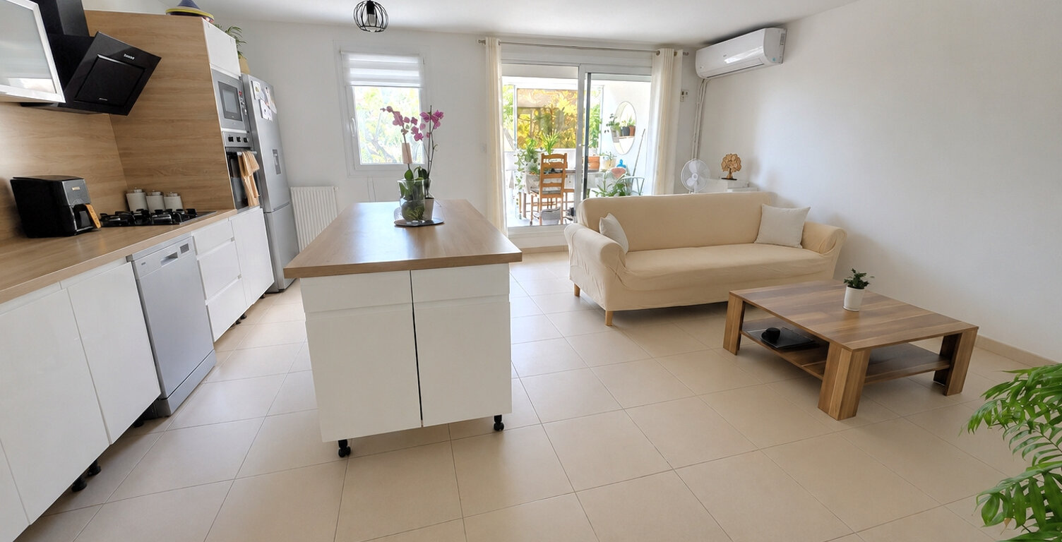 Appartement T5 de 91,04 m2   Istres   220 000 EUR — photo 1