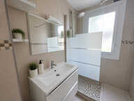 Appartement T5 de 91,04 m2   Istres   220 000 EUR — photo 4
