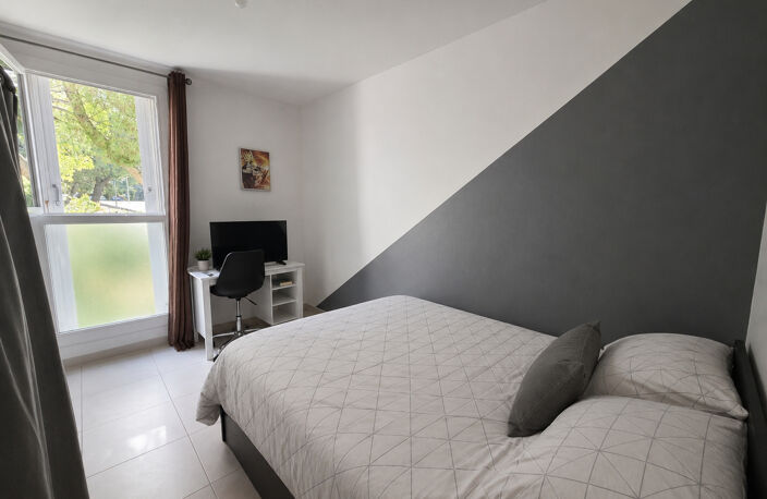 Appartement T5 de 91,04 m2   Istres   220 000 EUR — photo 5