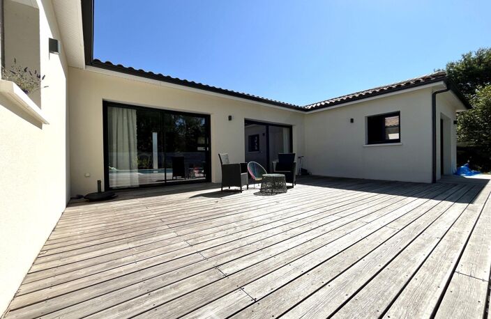 Maison - 124m² - Sainte-Hélène — photo 3