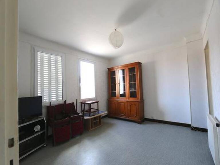 Appartement Quartier proche av. Grande Bretagne au calme — photo 1