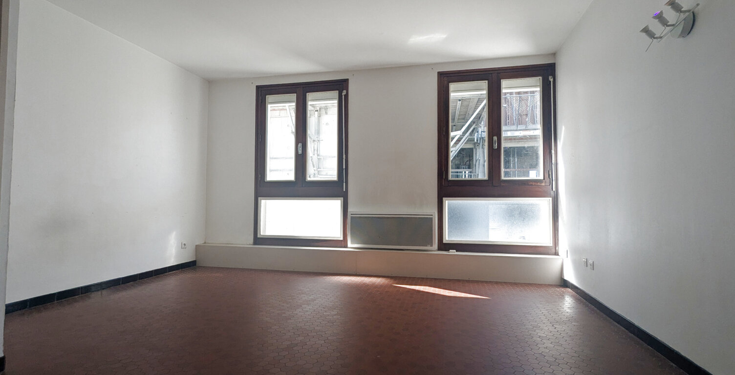 studio + stationnement Cézeaux 25m2 — photo 1