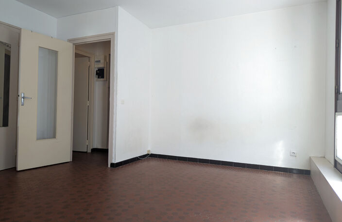 studio + stationnement Cézeaux 25m2 — photo 3