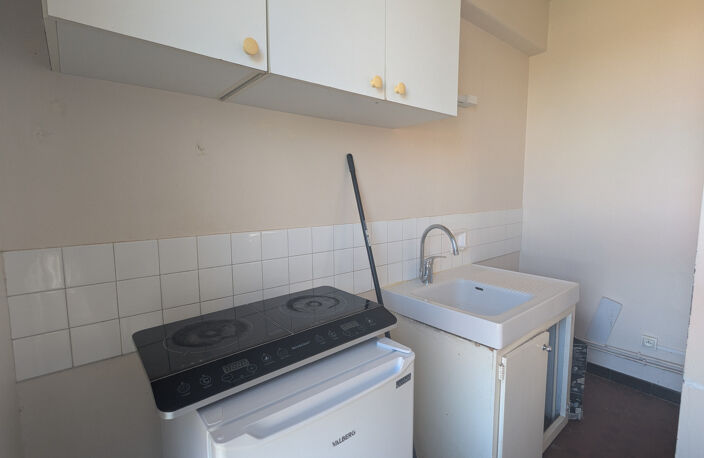studio + stationnement Cézeaux 25m2 — photo 4