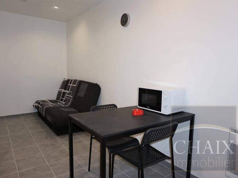 STUDIO MEUBLÉ REFAIT A NEUF AUBAGNE — photo 1
