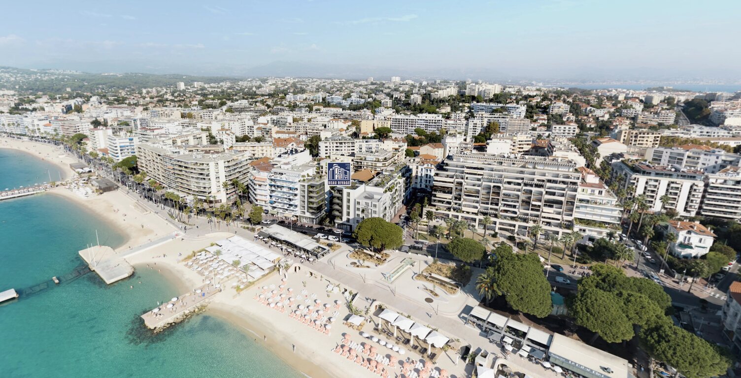 JUAN-LES-PINS - FRONT MER - APPARTEMENT 99 M2 — photo 1