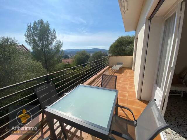 Villa 3 chambres avec terrasse à Le Lavandou — photo du bien