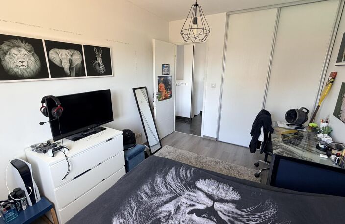 Vente maison 5 pièces 122 m² La Tour-de-Salvagny (69890) — photo 2