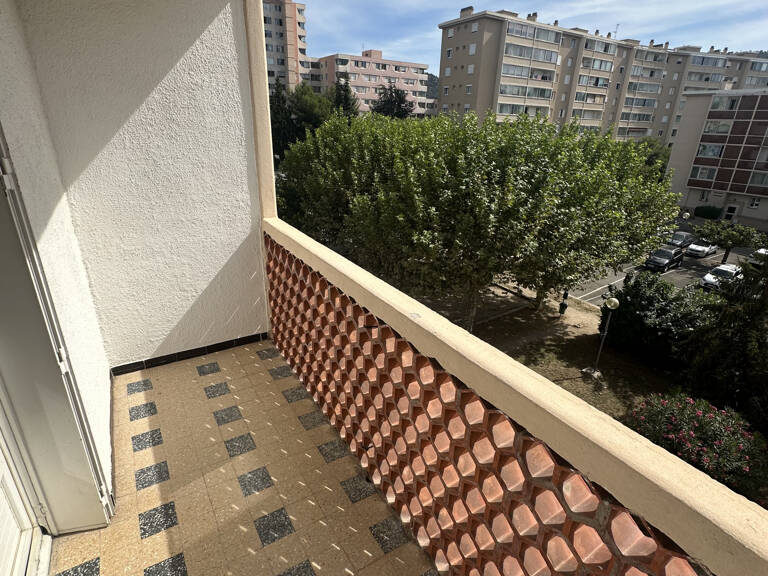 Appartement T3  - 50.33 m2 - AUBAGNE — photo 1