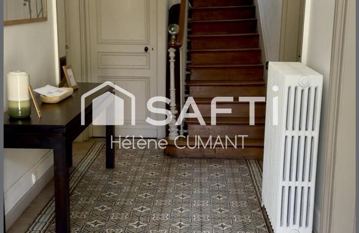 Hôtel particulier entièrement rénové - 11 suites parentales - parking - jardin de 700 m². — photo 3