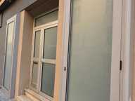 Local commercial de 72 m2 sur le cours — photo 2