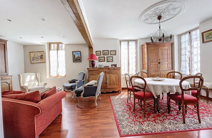 MAISON DE VILLE TRADITIONNELLE — photo 4