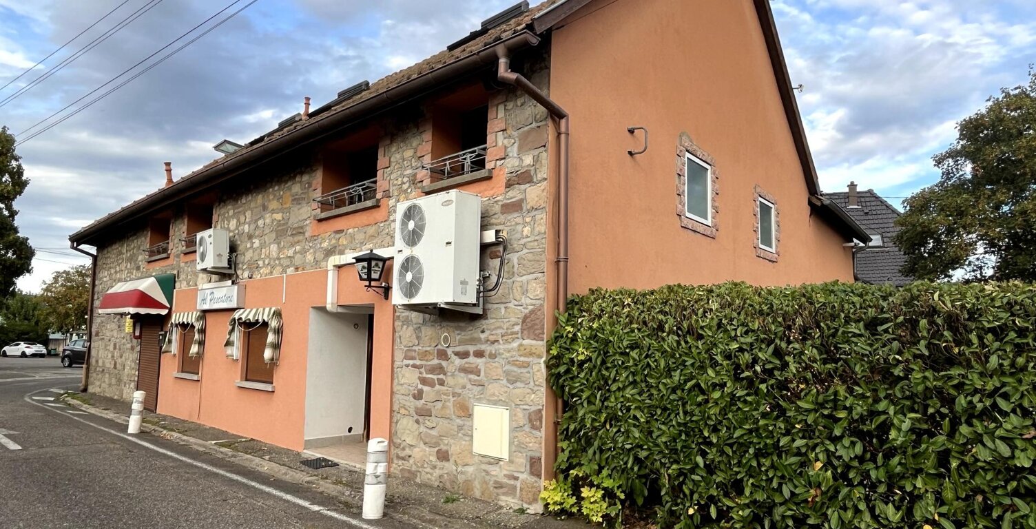 Immeuble à vendre - Fessenheim — photo 1