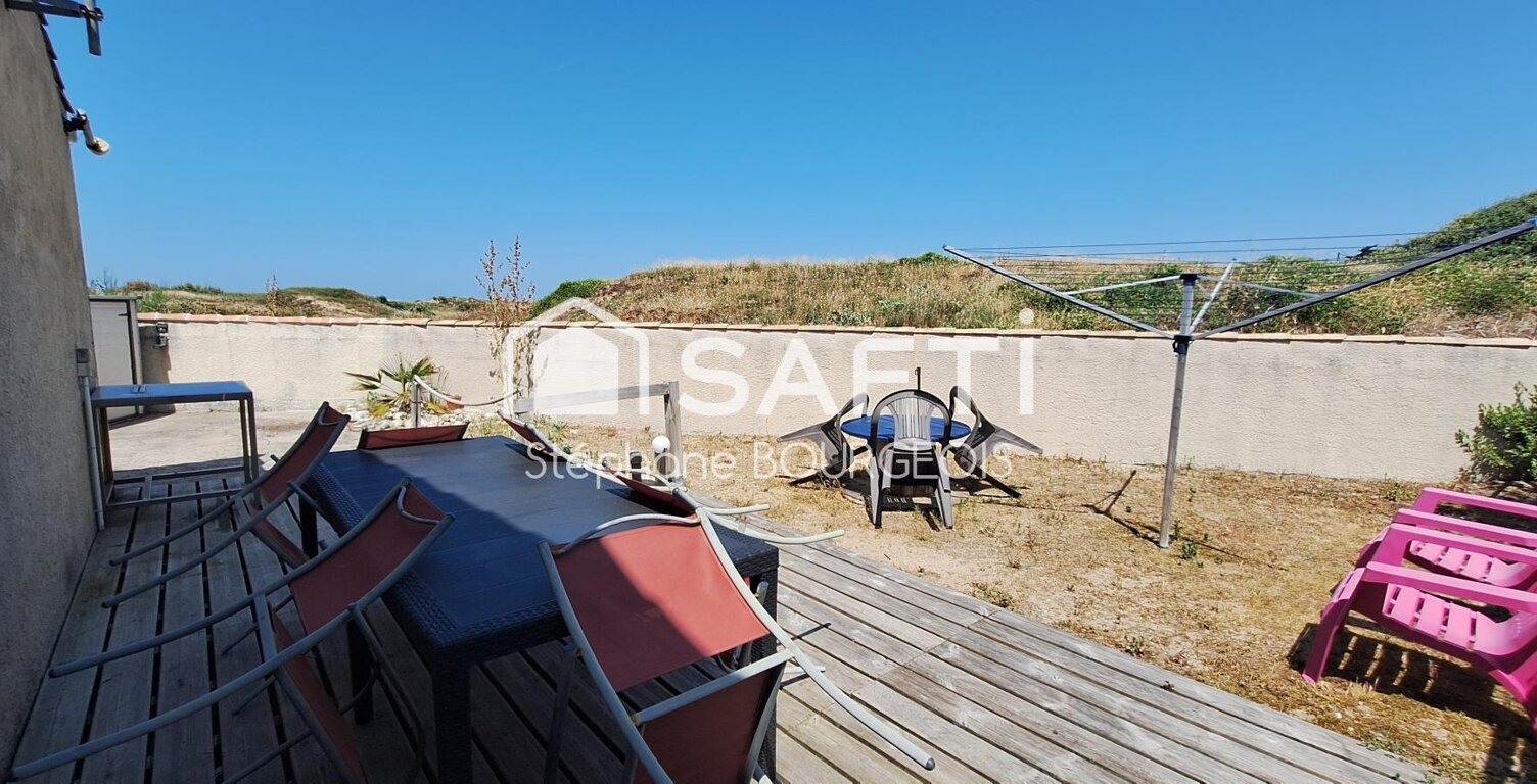 Maison de vacances sur la plage avec jardin extérieure — photo 1