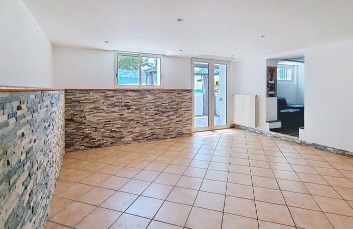 Secteur recherché - Maison familiale avec garage 35m2 - Piscine - Jardin exposé sud — photo 5