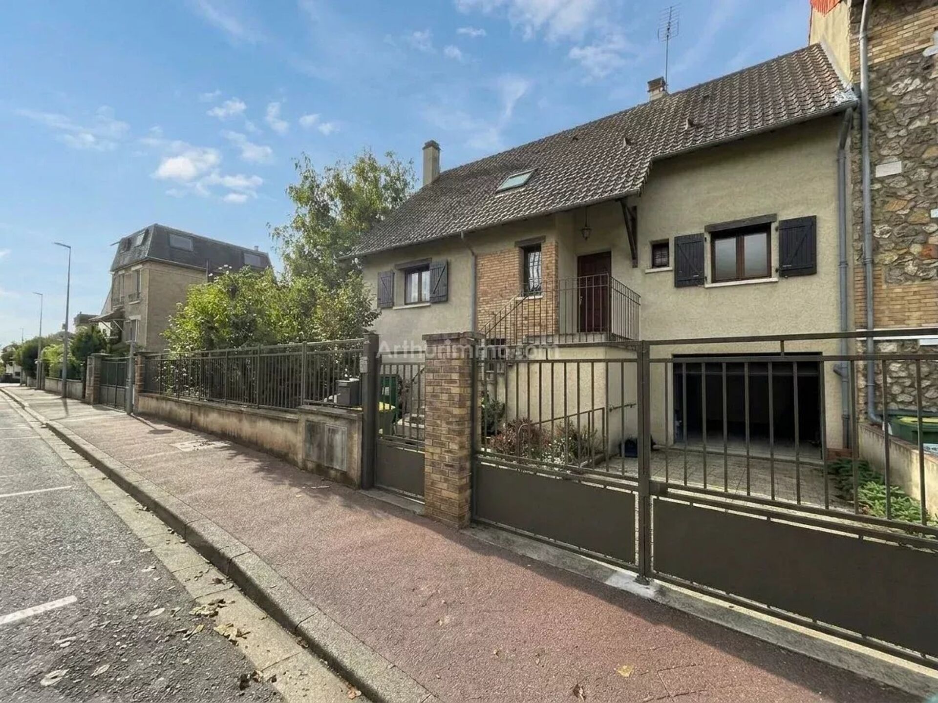 Maison 5 pièces 160 m² · à Clamart · 160 m² · 995 000 €